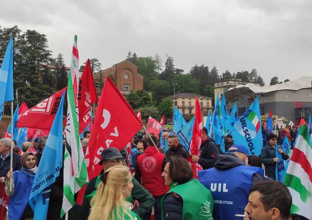 I sindacati in corteo a Varese per il Primo maggio