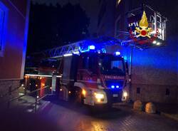 incendio milano 12 maggio 2023