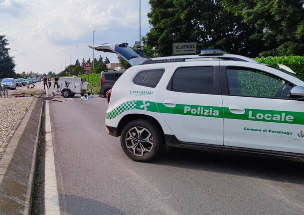 Incidente viale Lombardia Parabiago 31 maggio