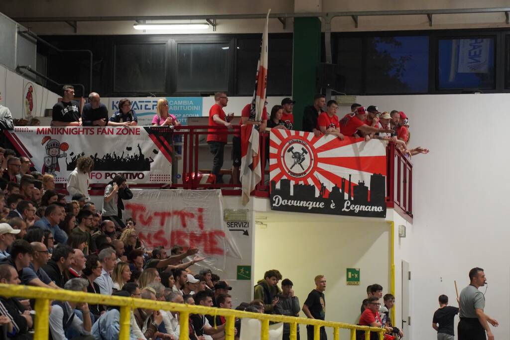 Legnano sale in serie B Nazionale. Foto di Daniele Zaffaroni