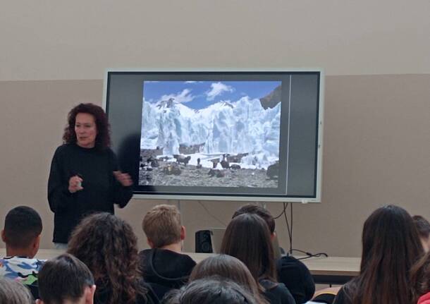 Lezione di ambiente e viaggi alla scuola media di Gavirate