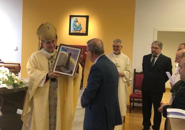 Mons. Delpini dedica la chiesa dell'ospedale di Legnano a San Giovanni Paolo II
