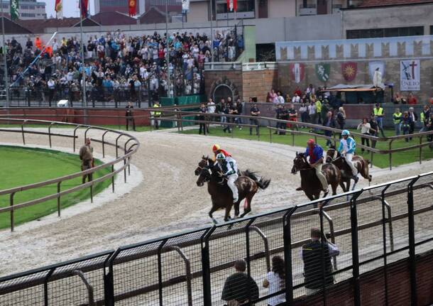 Palio di Legnano - prima batteria 