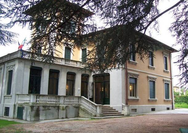 villa braghenti malnate