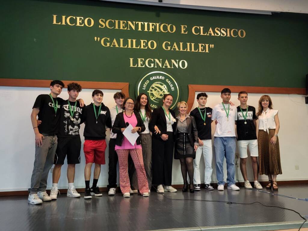 Borse di studio in memoria di Bianca, Pietro e Fiorella e premiazioni degli studenti al Liceo Galilei di Legnano
