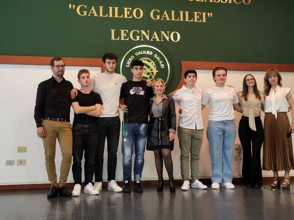 Borse di studio in memoria di Bianca, Pietro e Fiorella e premiazioni degli studenti al Liceo Galilei di Legnano