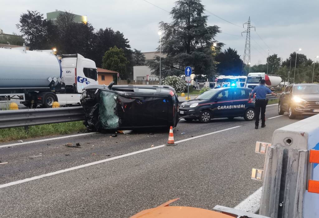 Incidente a Comabbio, grave 15enne