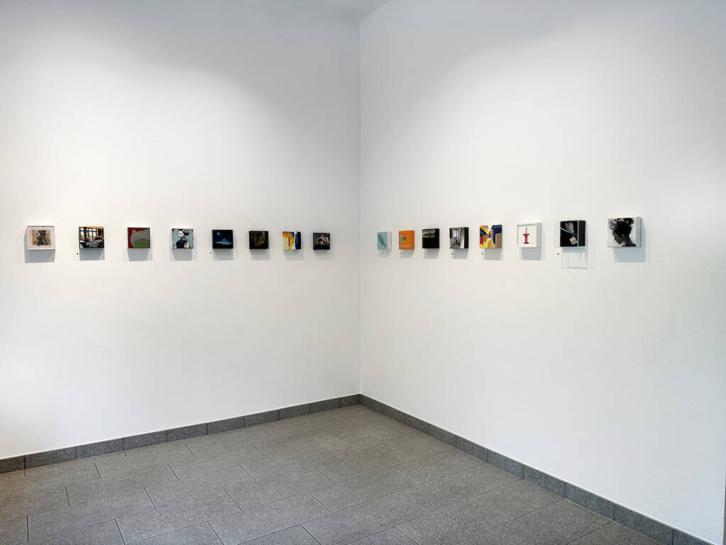 Compie 10 anni la rassegna estiva <20 15x15/20x20 della Galleria PUNTO SULL’ARTE