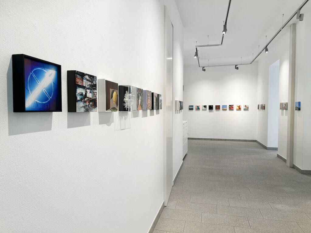 Compie 10 anni la rassegna estiva <20 15x15/20x20 della Galleria PUNTO SULL’ARTE