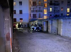 Incendio auto garage varese via catalani