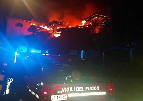 incendio doloso cafegliano viconago 24 giugno 2023