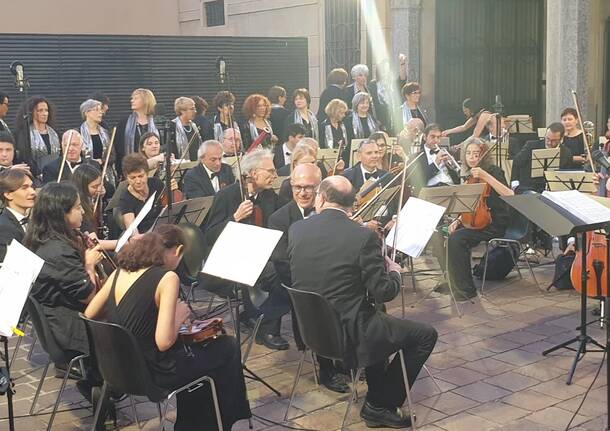 Opera di Solidarietà a palazzo Malinverni