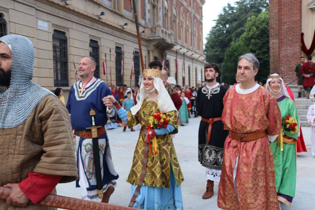Palio di Legnano: la Croce di Ariberto d'Intimiano è tornata a Legnarello