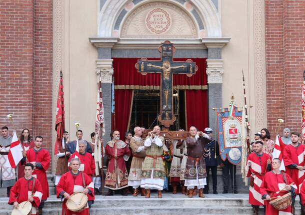 Palio di Legnano: la Croce di Ariberto d'Intimiano è tornata a Legnarello