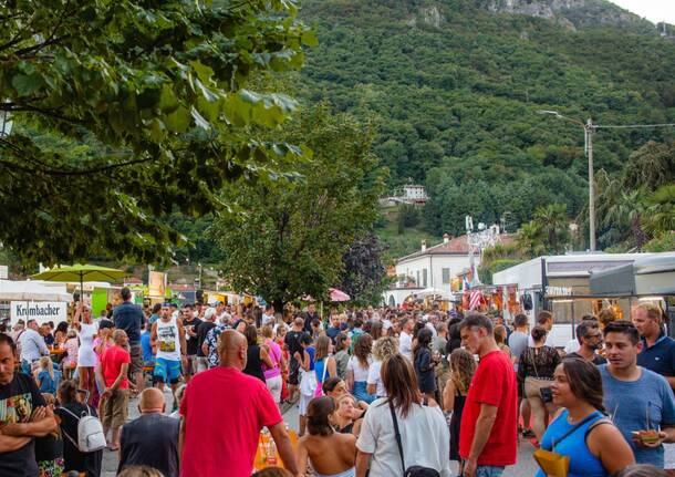 La carovana di Rolling Truck Street Food Festival è pronta a invadere Cannobio