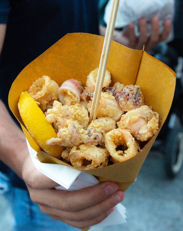 Rolling truck Street Food Festival
