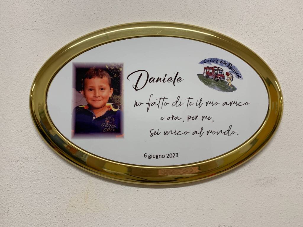 Un'aula dedicata a Daniele nella primaria di Gazzada Schianno 