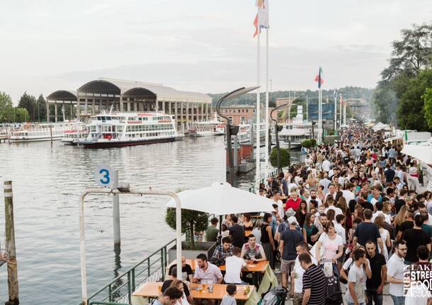 Urban Lake Street Food Arona