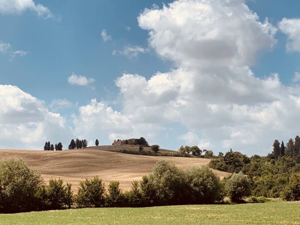Alessandro e Lorenzo, padre figlio in bici per 1000 chilometri sulla via Francigena