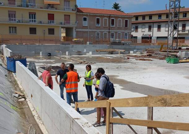 Cantiere Cap Holding Parabiago