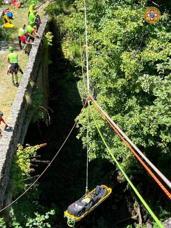 La grande esercitazione in forra del Soccorso Alpino