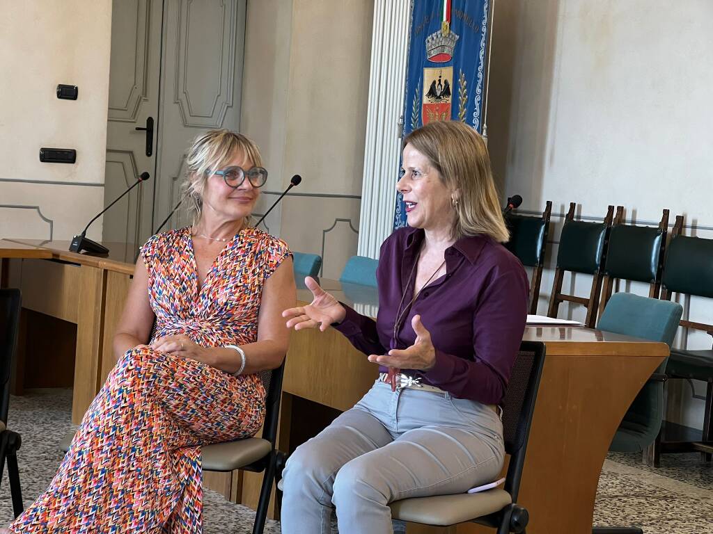 A Laveno Mombello la conferenza stampa della terza Edizione del Festival della Biblioterapia