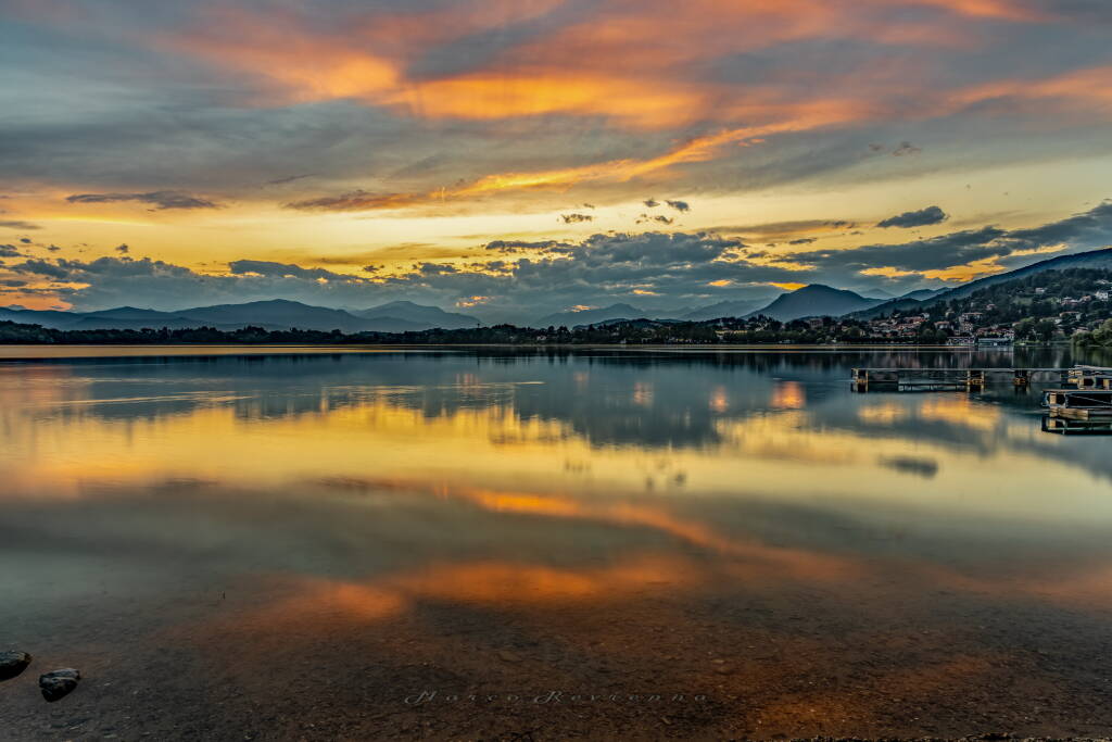 Il tramonto a Gavirate