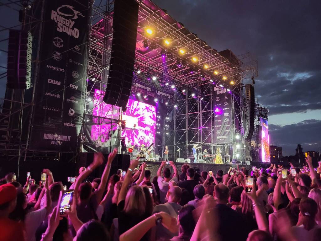 Cristina D'Avena e i Gem Boy al Rugby Sound Festival
