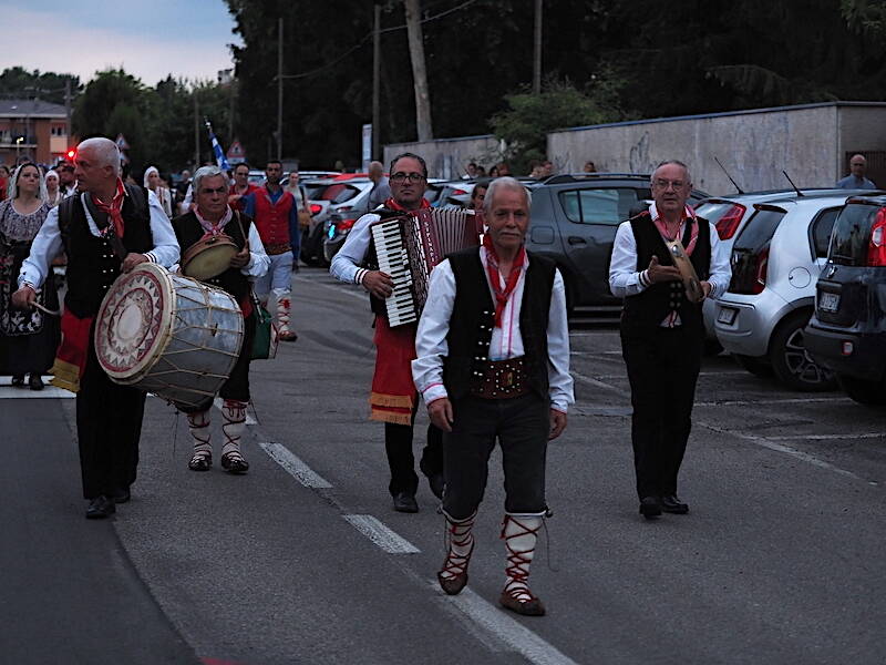 ìfestival folkloristico di Ferno