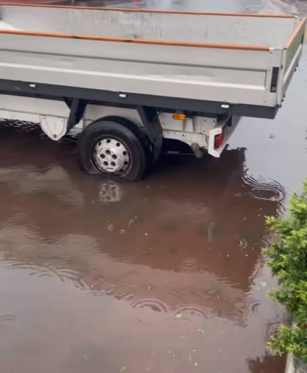 La grandinata su Saronno, le foto di Ezio Cairoli 