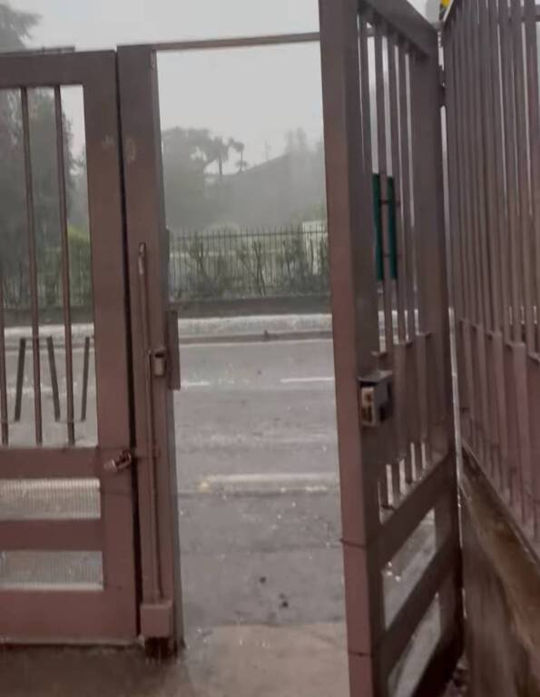 La grandinata su Saronno, le foto di Ezio Cairoli 