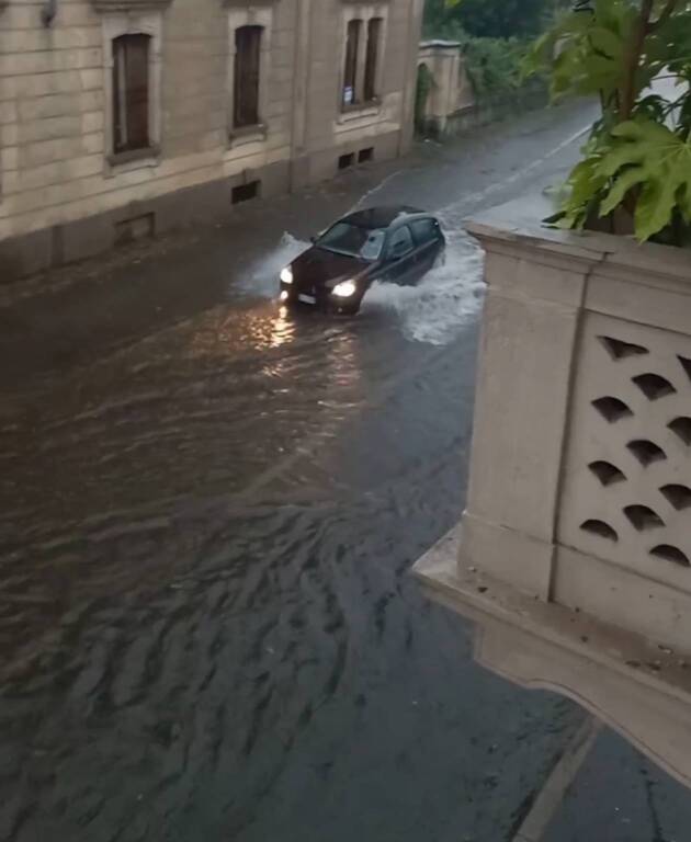 Maltempo a Gallarate 21 luglio 2023 (foto Ezio Cairoli)