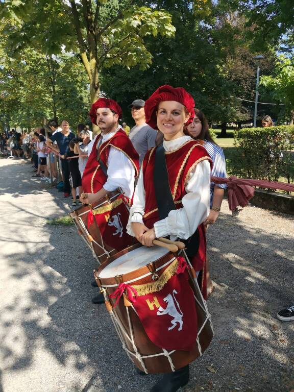 Palio dei Castelli 2023, la Corsa dei Cerchi e i momenti solenni