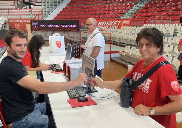 Primi abbonati pallacanestro Varese 2023 2024