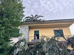 Tetto scoperchiato in via Albisetti 