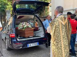 Tradate - I funerali di Giusy Caliandro