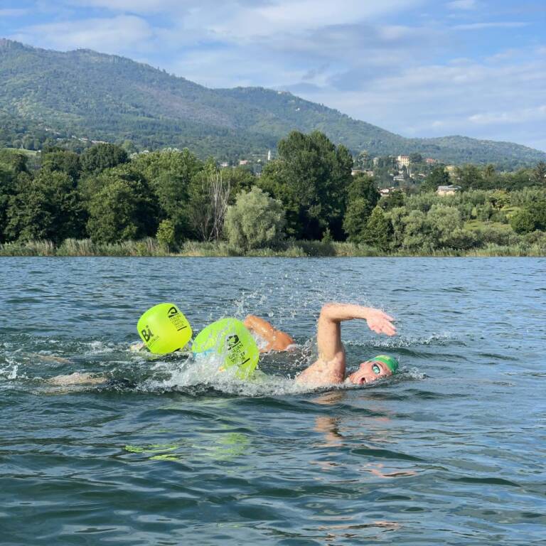 traversata lago italiano open water tour