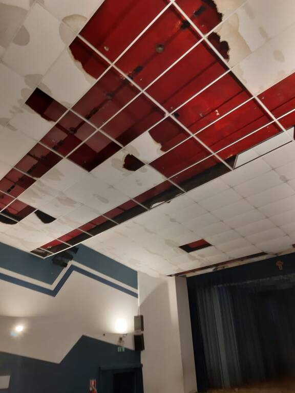 A Gerenzano il maltempo ha gravemente danneggiato gli edifici parrocchiali e la scuola dell'infanzia