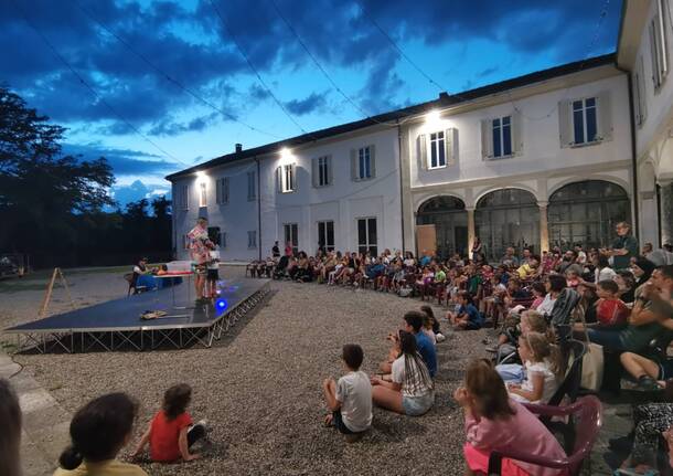 I bambini protagonisti a Castiglione in una serata da sogno al Castello 