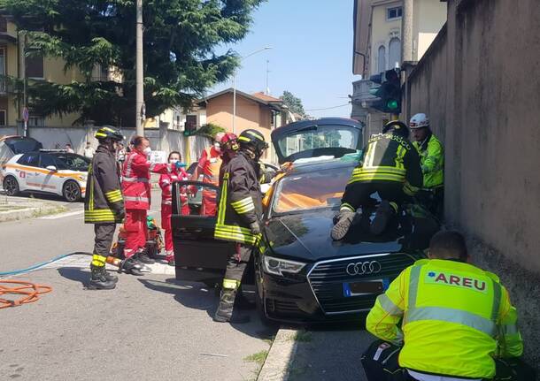 Incidente stradale a Busto Arsizio