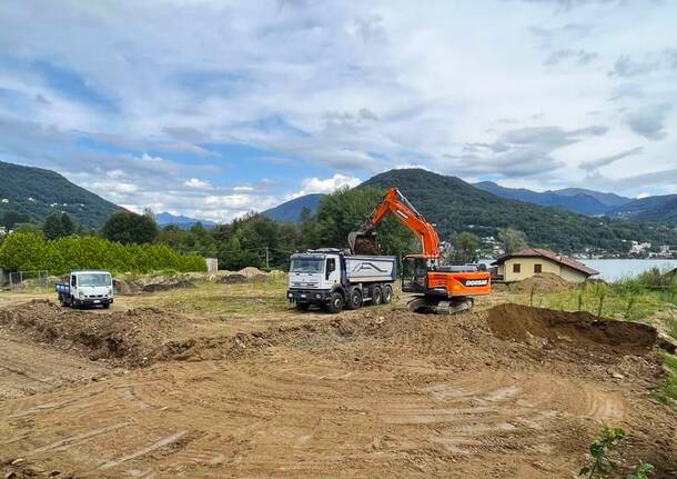 Lavena Ponte Tresa - Lavori per il nuovo parcheggio a Lavena