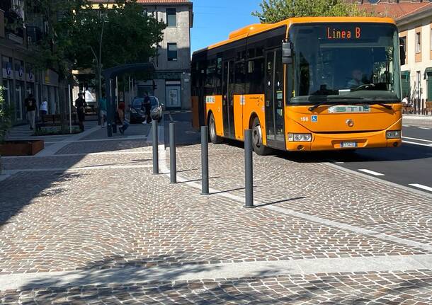 Piazza del Popolo a Legnano verso il completamento con gli ultimi arredi