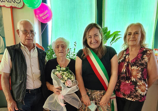 Rho festeggia i 100 anni di Mariangela Galati, ospite della Fondazione Restelli