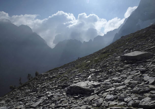 Trekking in Vallemaggia - foto tratte dal sito https://www.viaaltavallemaggia.ch/