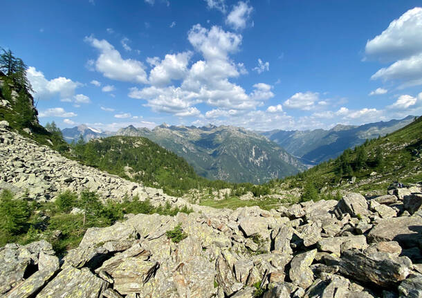 Trekking in Vallemaggia - foto tratte dal sito https://www.viaaltavallemaggia.ch/