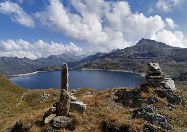 Trekking in Vallemaggia - foto tratte dal sito https://www.viaaltavallemaggia.ch/