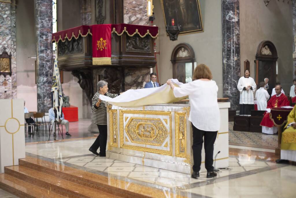 Arcivescovo Delpini in parrocchia San Domenico. Foto by Stefano Borsani
