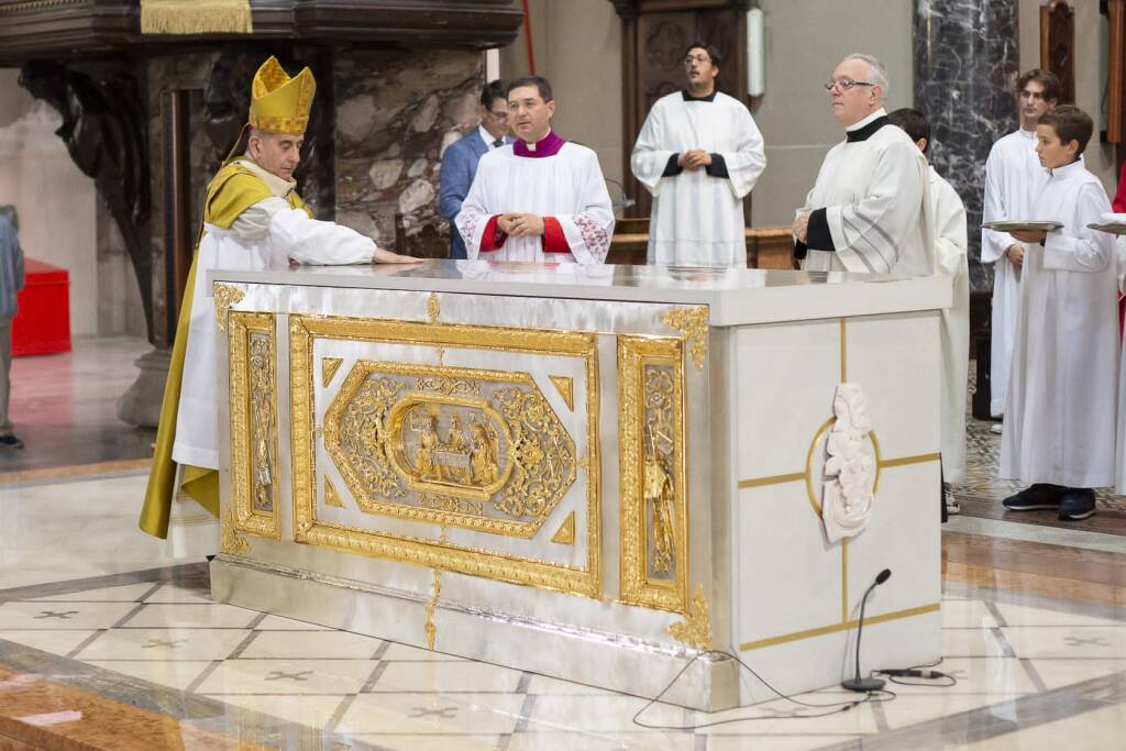 Arcivescovo Delpini in parrocchia San Domenico. Foto by Stefano Borsani
