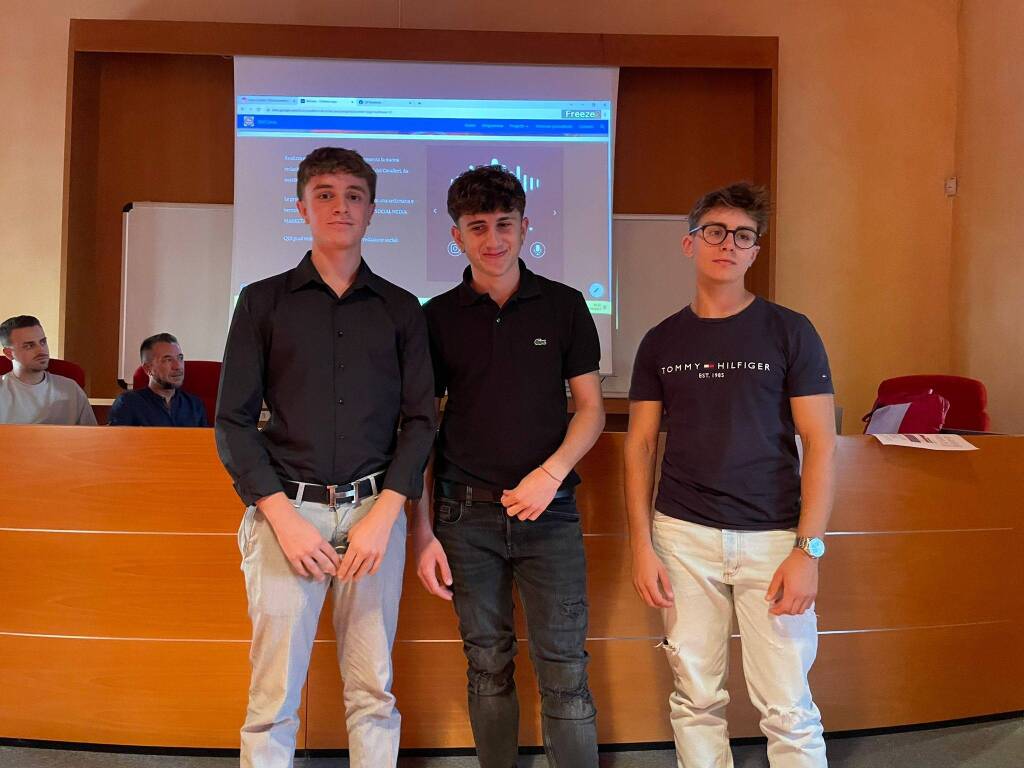 BeCava liceo Cavalleri-Parabiago