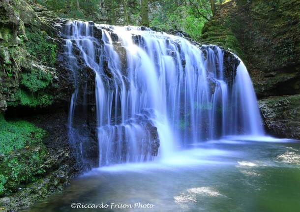 Cascata intermedia del fiume Margorabbia - riccardo frison